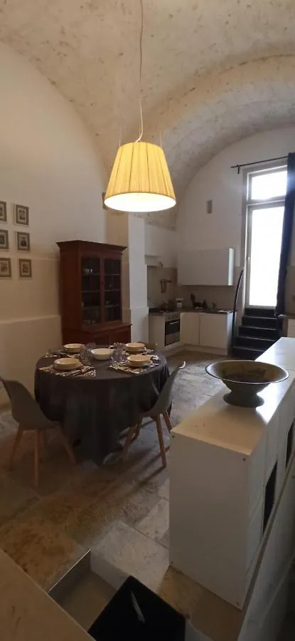 公寓 Spaziosa Casa Antica 巴里