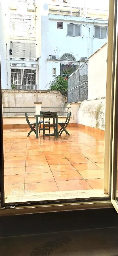 Spaziosa Casa Antica Bari Apartment