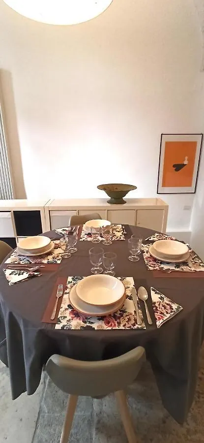 Spaziosa Casa Antica Bari